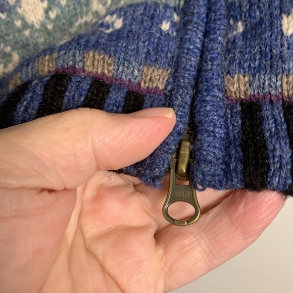 Icelandic Design Vintage Sweater 100% Wool w Gorgeous Colours, Fully Lined - Picture 9 of 15